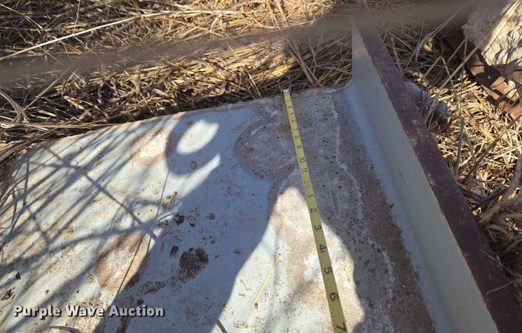 image for item ET1262 Approximately 15 bridge beams