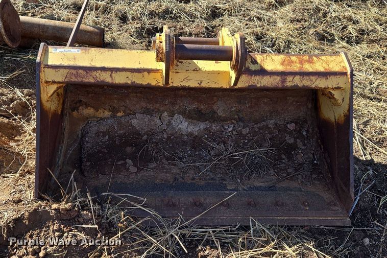 image for item ET1263 CF excavator bucket