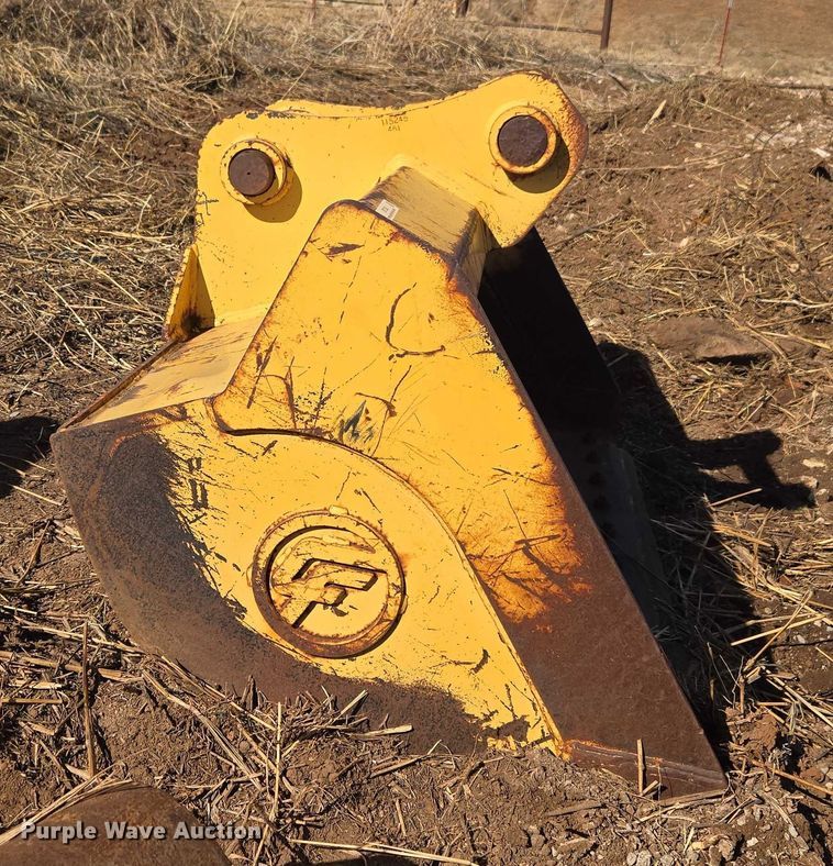 image for item ET1263 CF excavator bucket