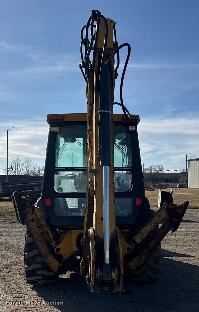 image for item ET4088 1998 John Deere 310SE backhoe