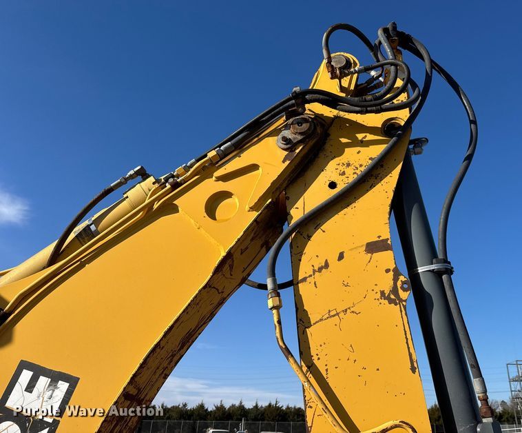 image for item ET4088 1998 John Deere 310SE backhoe
