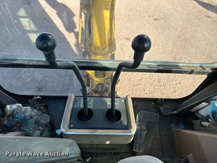 image for item ET4088 1998 John Deere 310SE backhoe