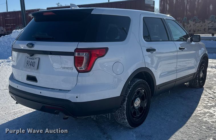image for item ET4418 2017 Ford Explorer Police Interceptor SUV