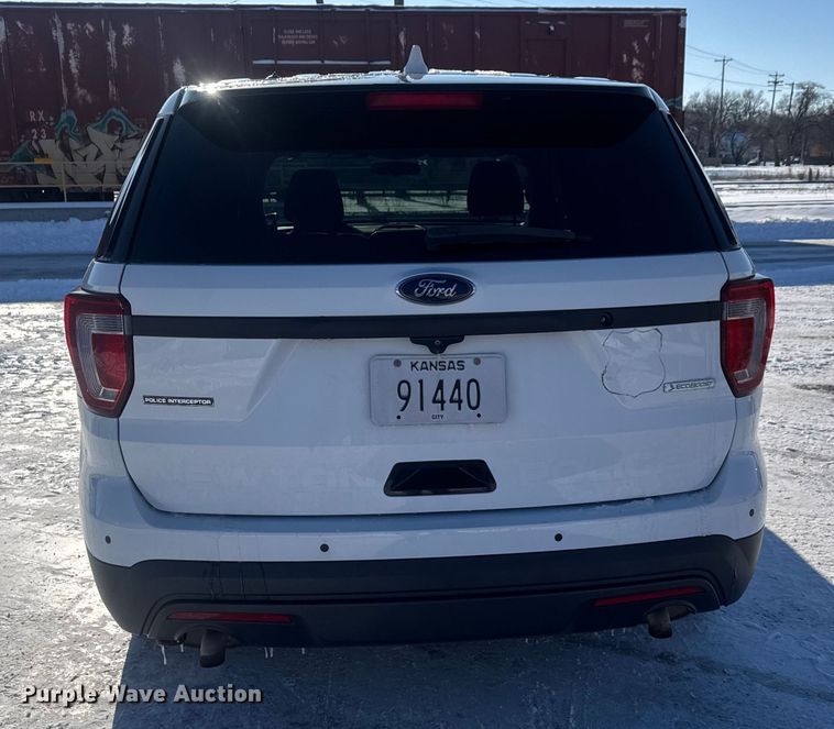 image for item ET4418 2017 Ford Explorer Police Interceptor SUV