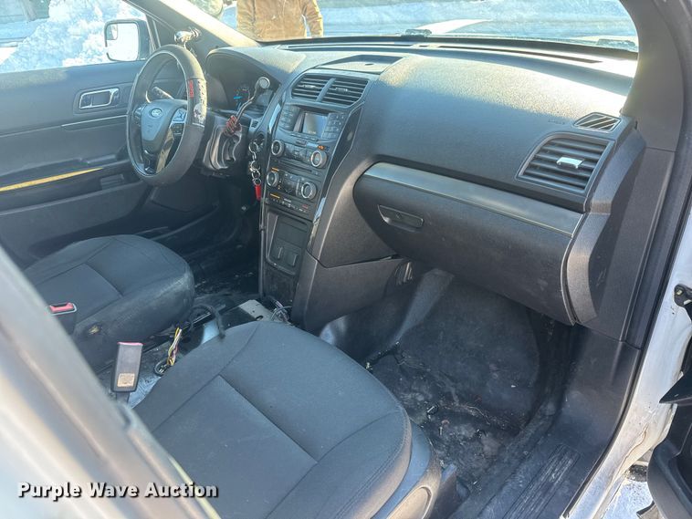image for item ET4418 2017 Ford Explorer Police Interceptor SUV