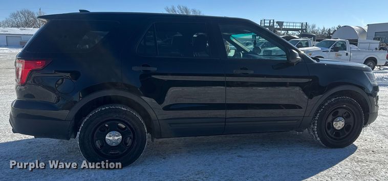 image for item ET4420 2017 Ford Explorer Police Interceptor SUV