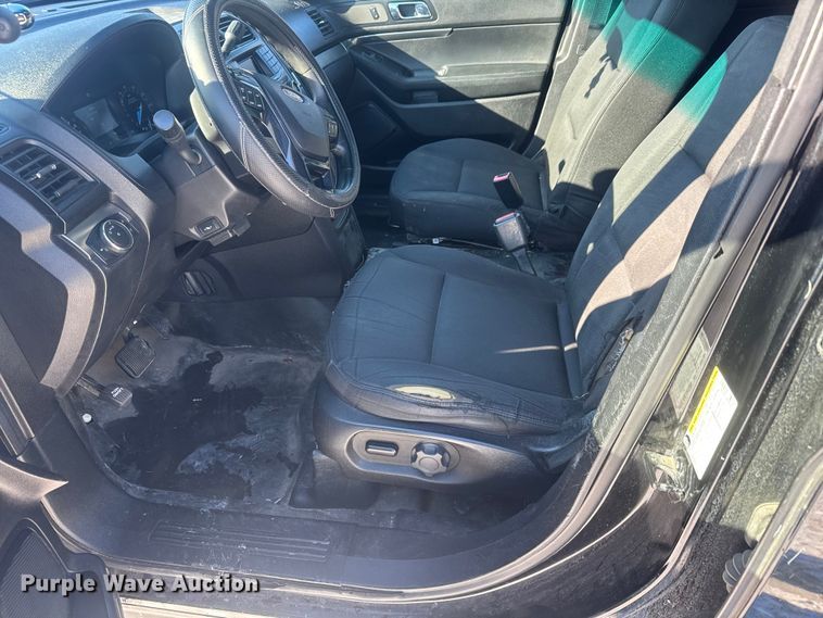 image for item ET4420 2017 Ford Explorer Police Interceptor SUV