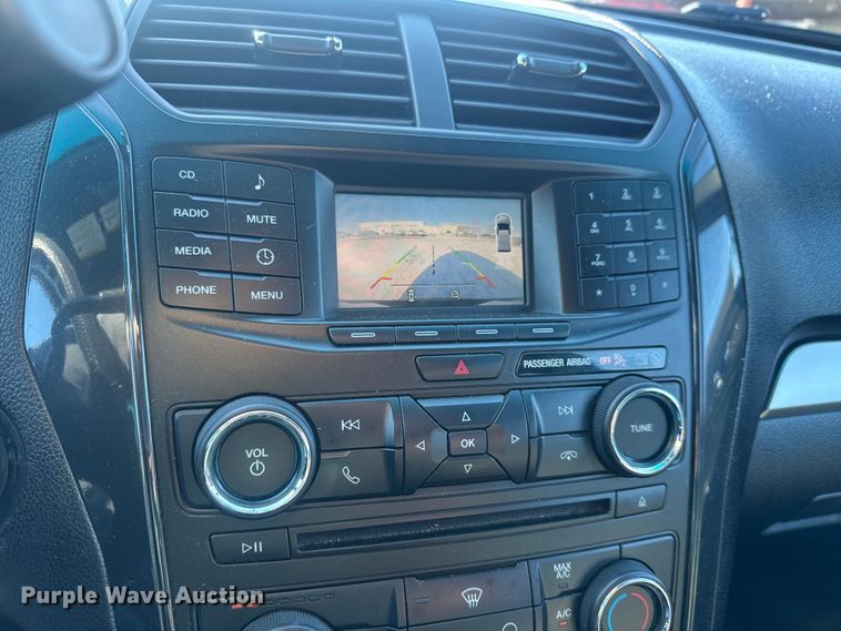 image for item ET4420 2017 Ford Explorer Police Interceptor SUV