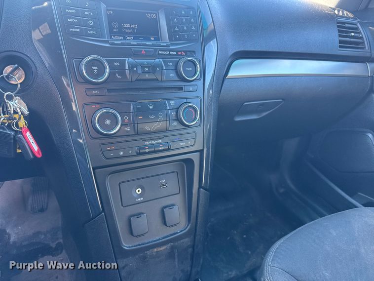 image for item ET4420 2017 Ford Explorer Police Interceptor SUV