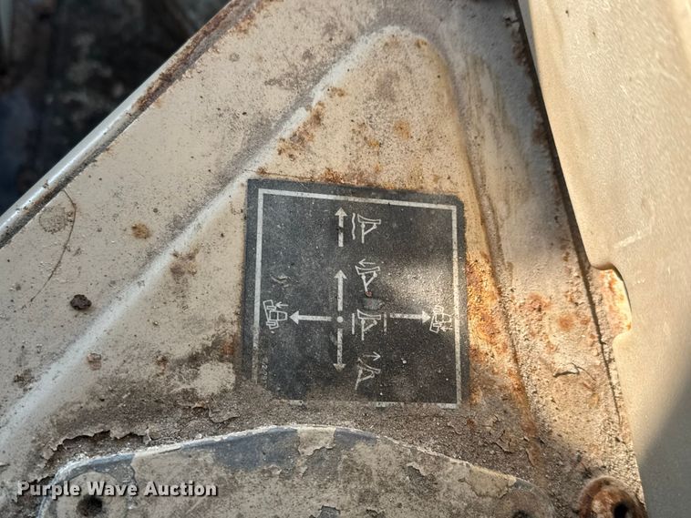 image for item ET4430 1995 Caterpillar D7H LGP dozer