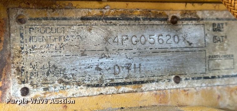 image for item ET4430 1995 Caterpillar D7H LGP dozer