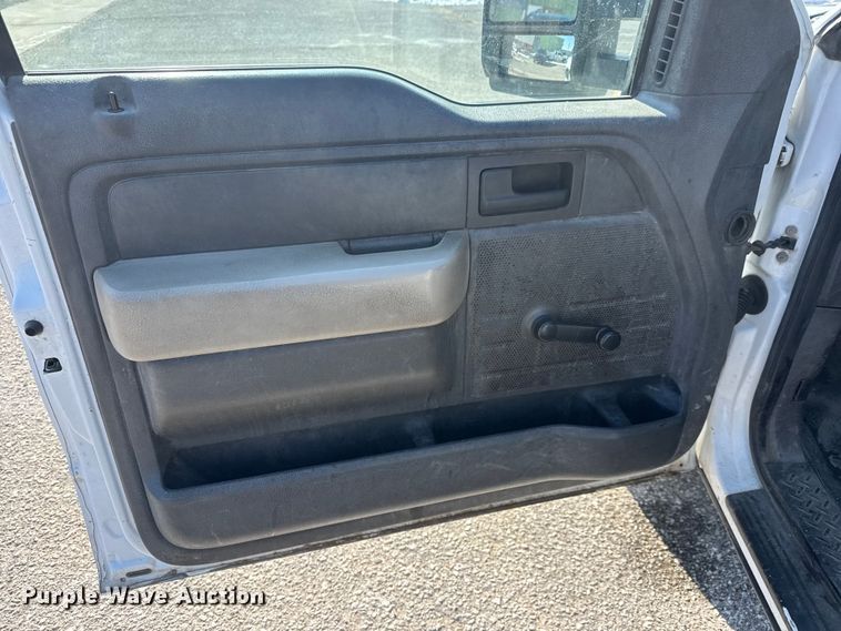 image for item ET4431 2009 Ford F150 XL Ext. Cab pickup truck