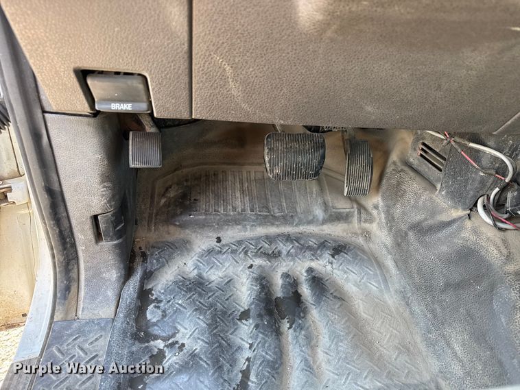 image for item ET4431 2009 Ford F150 XL Ext. Cab pickup truck