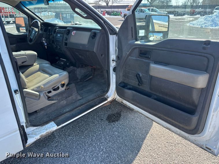 image for item ET4431 2009 Ford F150 XL Ext. Cab pickup truck