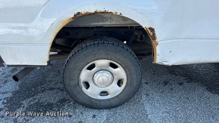 image for item ET4431 2009 Ford F150 XL Ext. Cab pickup truck