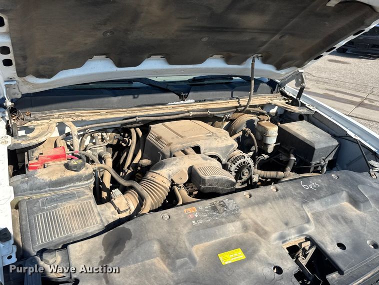 image for item ET4432 2012 Chevrolet Silverado 1500 Ext. Cab pickup truck