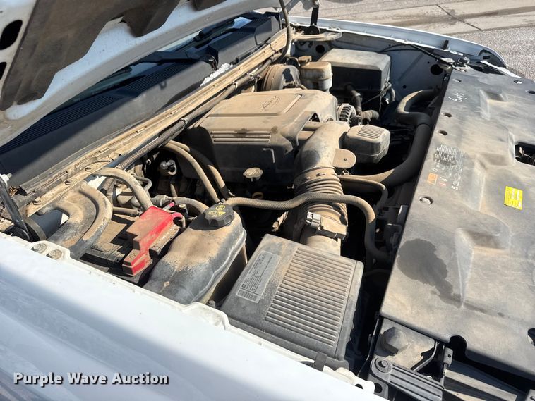 image for item ET4432 2012 Chevrolet Silverado 1500 Ext. Cab pickup truck