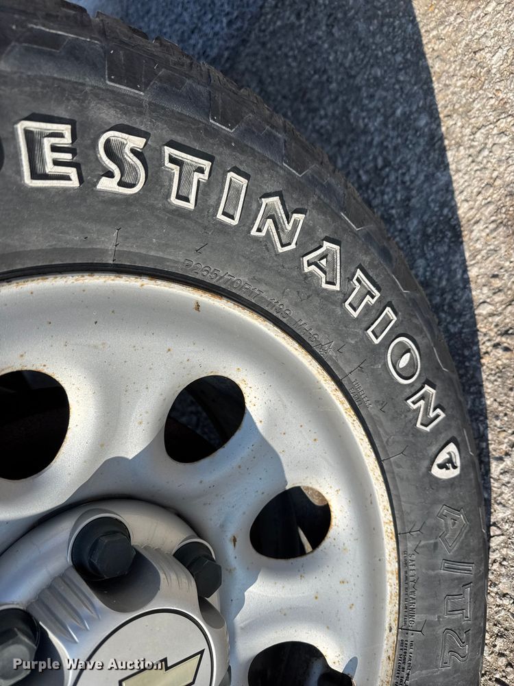 image for item ET4432 2012 Chevrolet Silverado 1500 Ext. Cab pickup truck