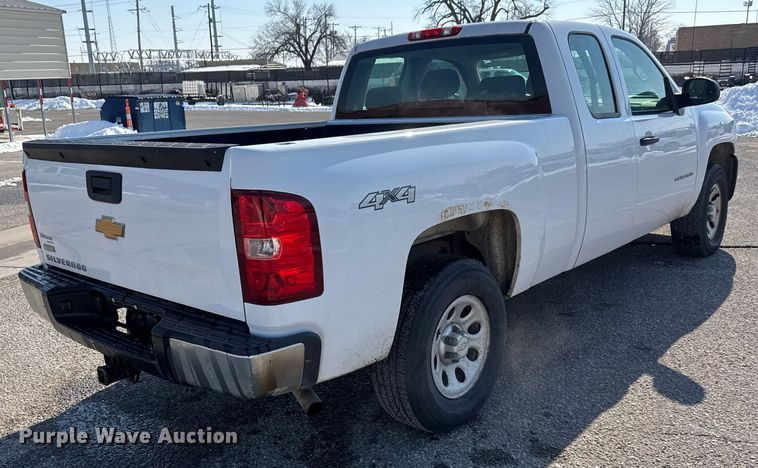 image for item ET4434 2012 Chevrolet Silverado 1500 Ext. Cab pickup truck