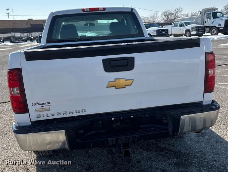 image for item ET4434 2012 Chevrolet Silverado 1500 Ext. Cab pickup truck