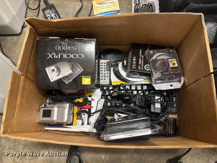 image for item ET4463 Office equipment