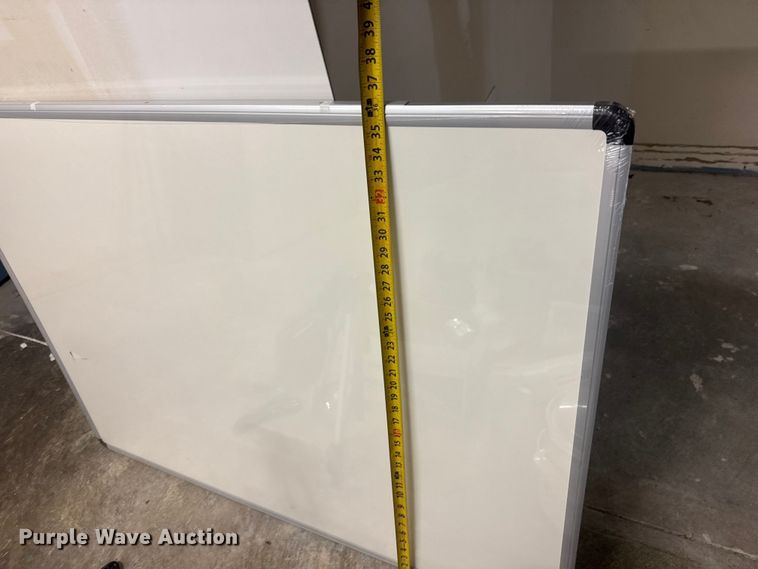 image for item ET4463 Office equipment