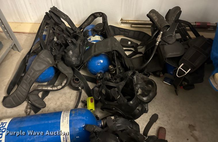 image for item ET4464 SCBA equipment