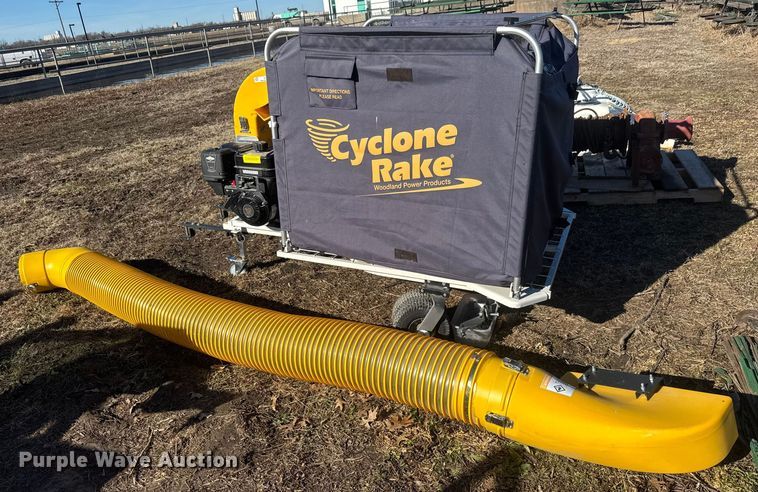 image for item ET4466 Woodland Cyclone Rake Z-10 leaf vacuum