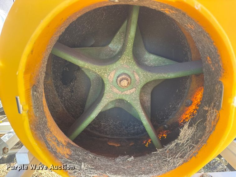 image for item ET4466 Woodland Cyclone Rake Z-10 leaf vacuum