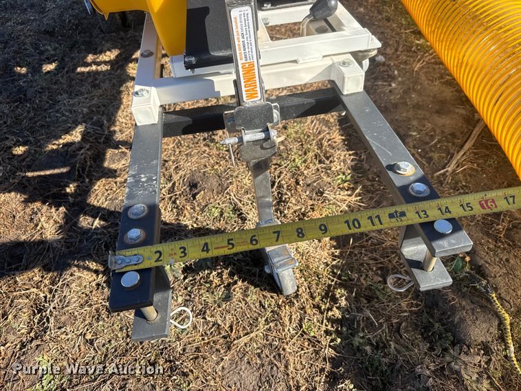 image for item ET4466 Woodland Cyclone Rake Z-10 leaf vacuum