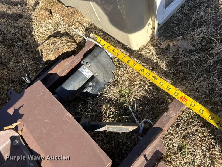 image for item ET4468 Grasshopper 512 snow blower