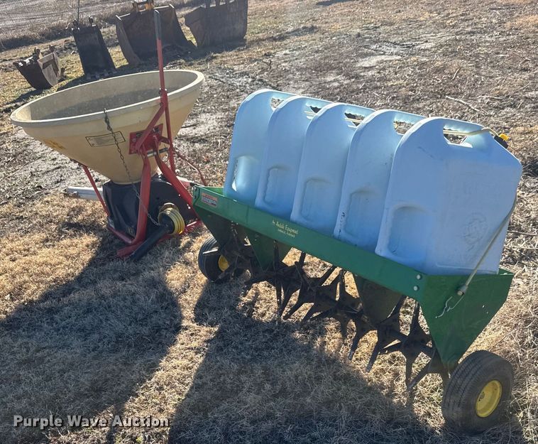 image for item ET4469 Lawn equipment