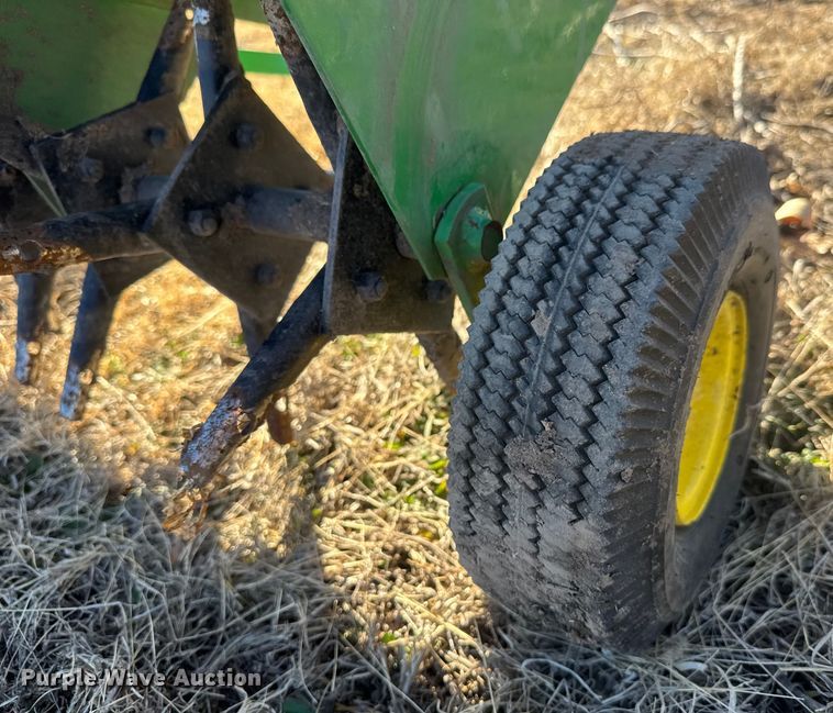 image for item ET4469 Lawn equipment