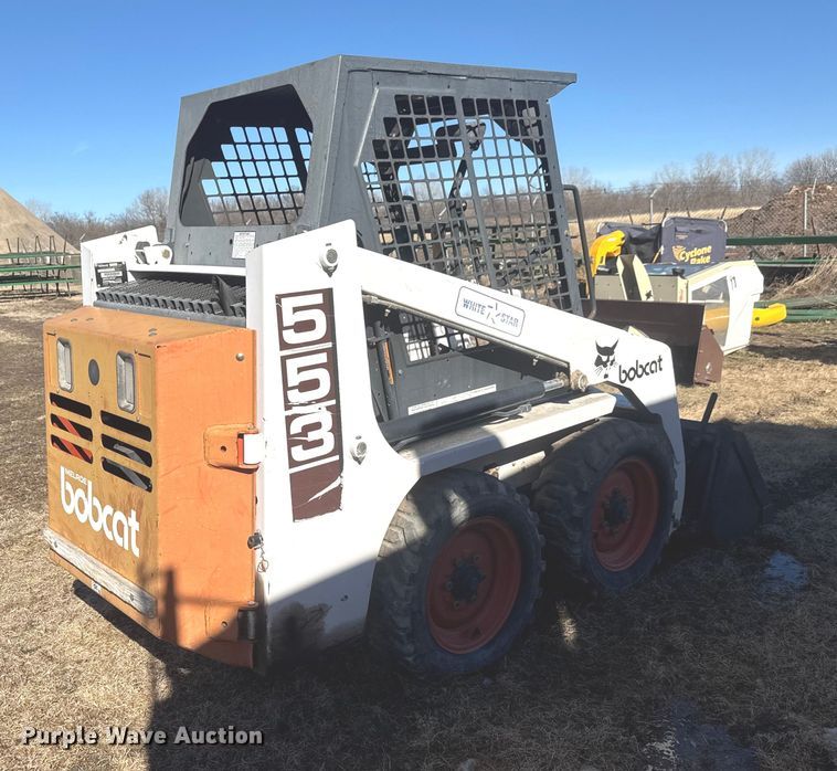 image for item ET4470 1995 Bobcat 553 skid steer loader
