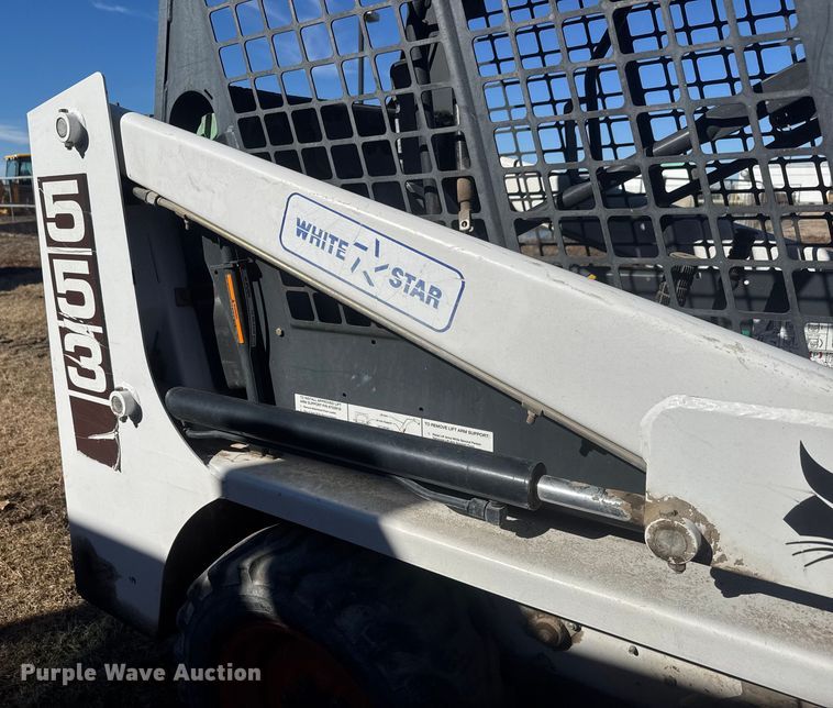 image for item ET4470 1995 Bobcat 553 skid steer loader