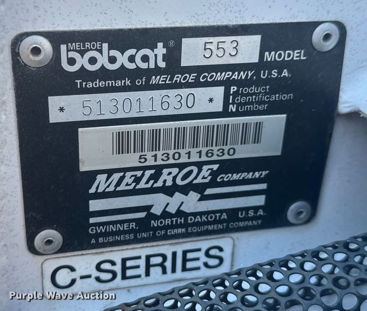 image for item ET4470 1995 Bobcat 553 skid steer loader