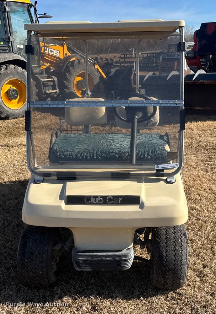 image for item ET4471 1993 Club Car DS golf cart