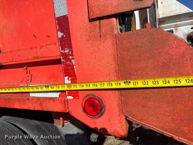 image for item ET4472 1995 Ford L8000 dump truck