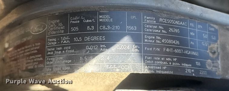 image for item ET4472 1995 Ford L8000 dump truck