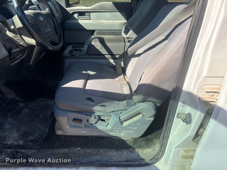 image for item ET4473 2012 Ford F150 XLT Crew Cab pickup truck