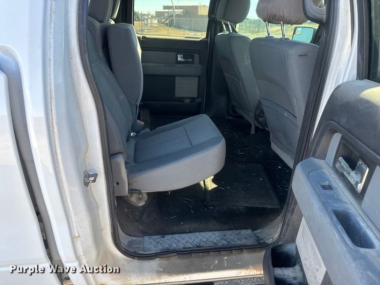 image for item ET4473 2012 Ford F150 XLT Crew Cab pickup truck