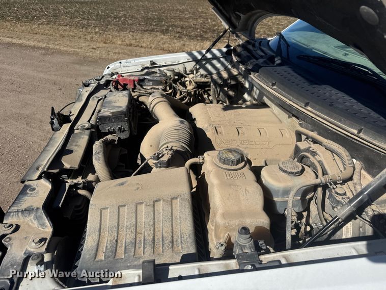 image for item ET4473 2012 Ford F150 XLT Crew Cab pickup truck