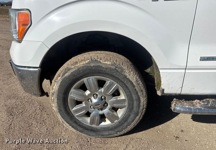 image for item ET4473 2012 Ford F150 XLT Crew Cab pickup truck