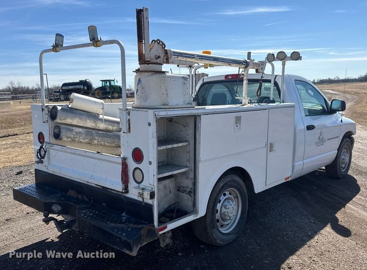 image for item ET4475 2005 Dodge Ram 2500 utility / service truck