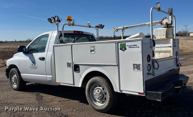 image for item ET4475 2005 Dodge Ram 2500 utility / service truck