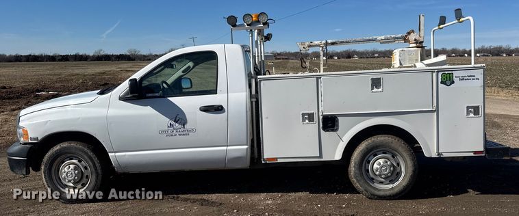 image for item ET4475 2005 Dodge Ram 2500 utility / service truck