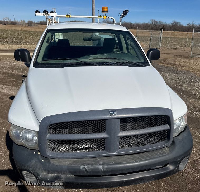 image for item ET4475 2005 Dodge Ram 2500 utility / service truck
