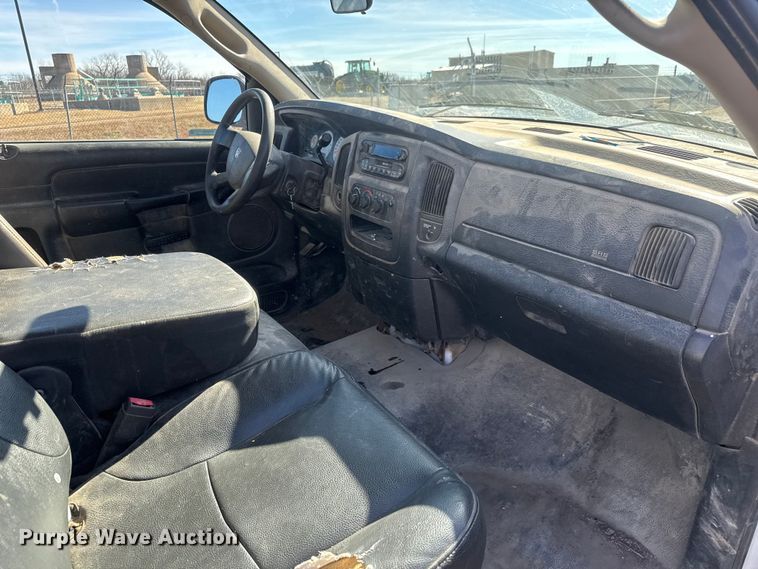 image for item ET4475 2005 Dodge Ram 2500 utility / service truck