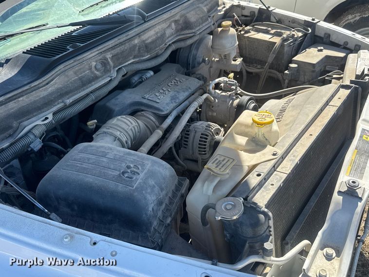 image for item ET4475 2005 Dodge Ram 2500 utility / service truck