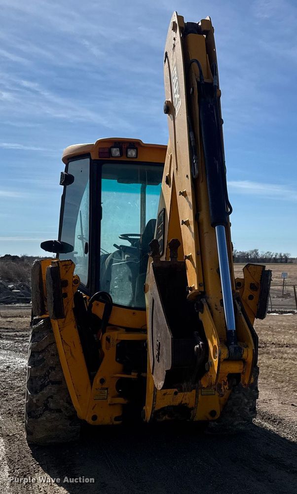 image for item ET4476 2009 JCB 3CX backhoe